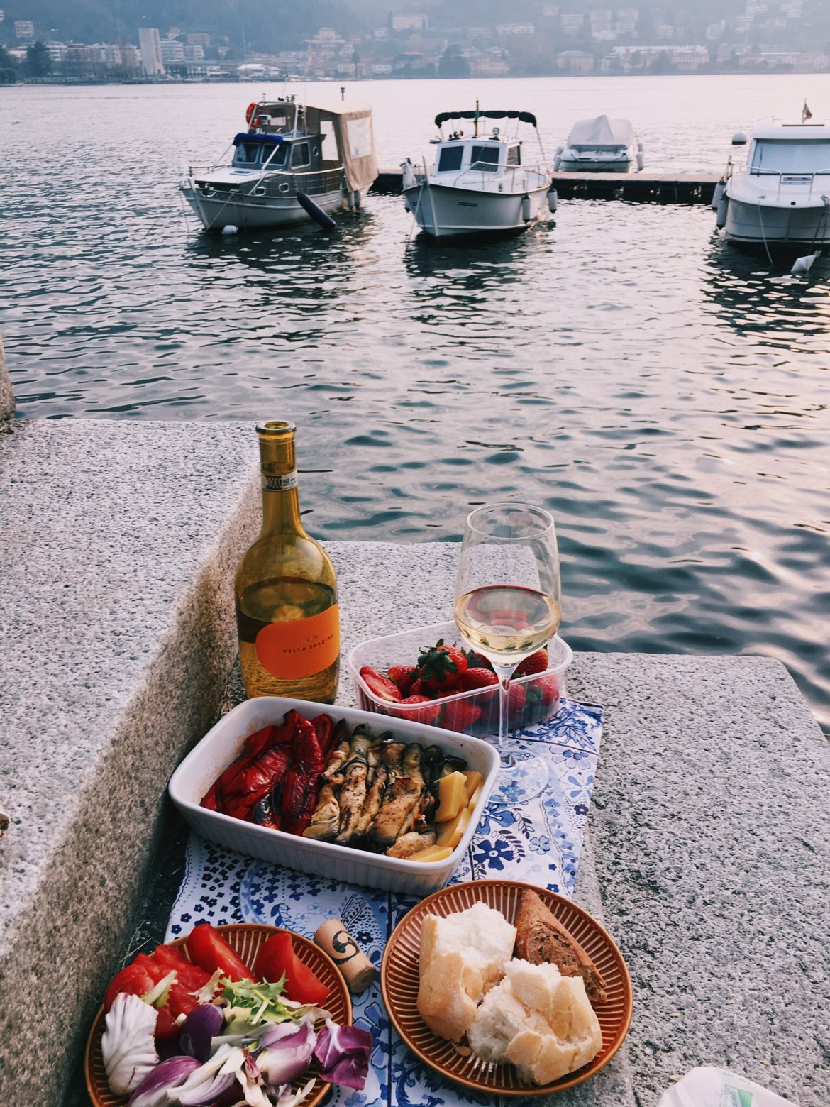 Picnic in Lake Como Italy